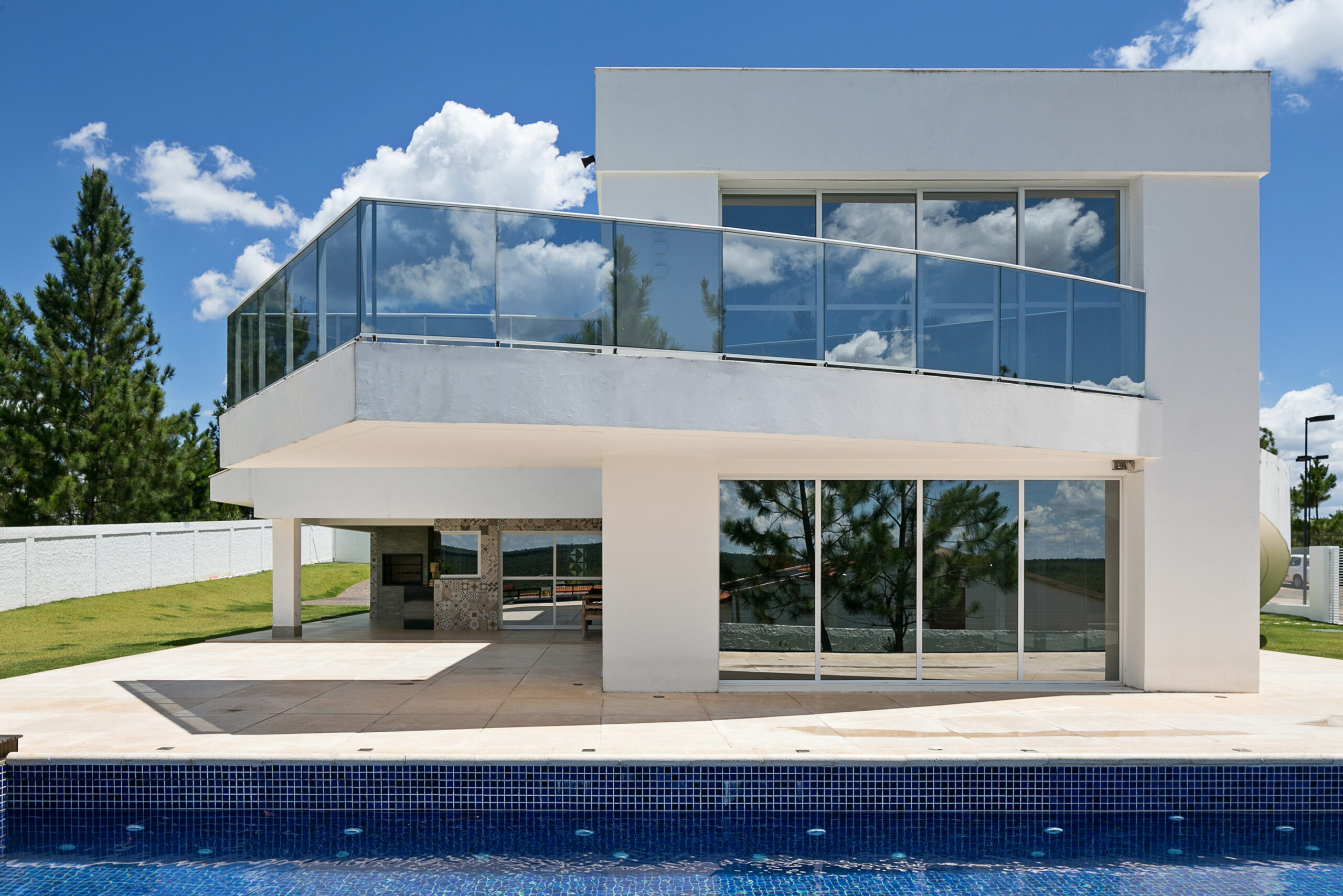 Casa CA - Elon Pfeiffer
