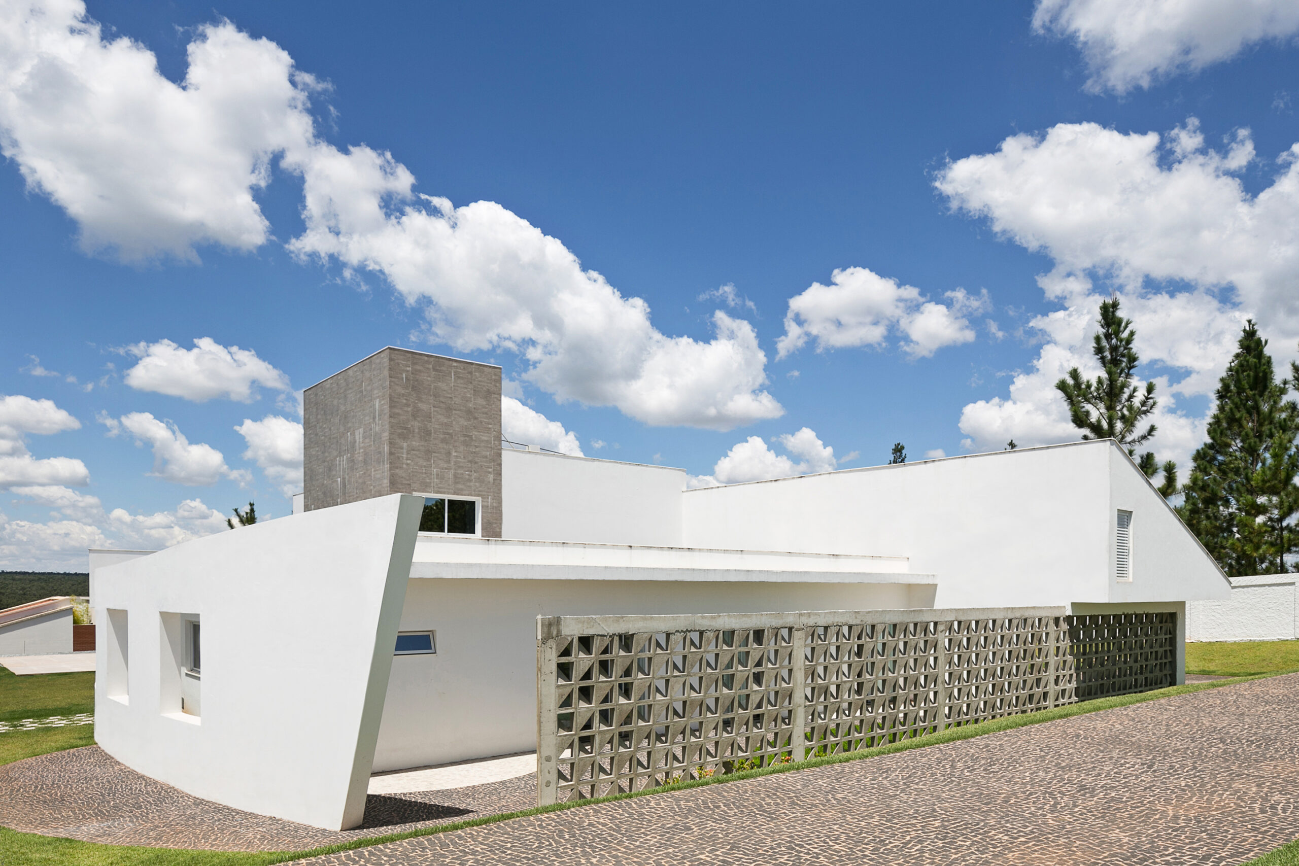 Casa CA - Elon Pfeiffer