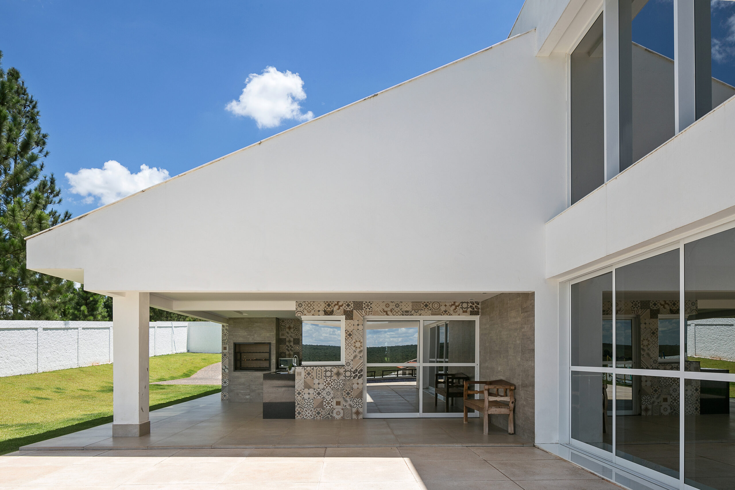 Casa CA - Elon Pfeiffer